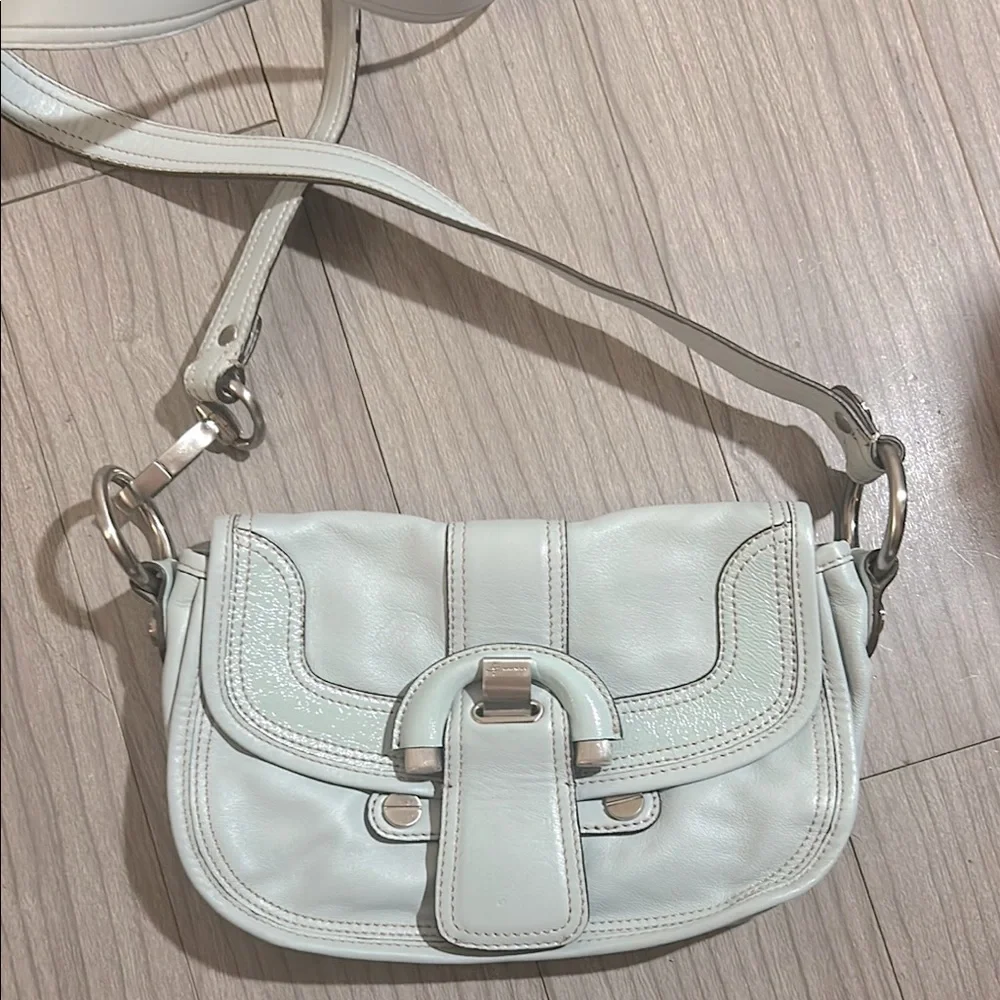 Genuine leather B Makowsky crossbody bag - Picture 1 of 5